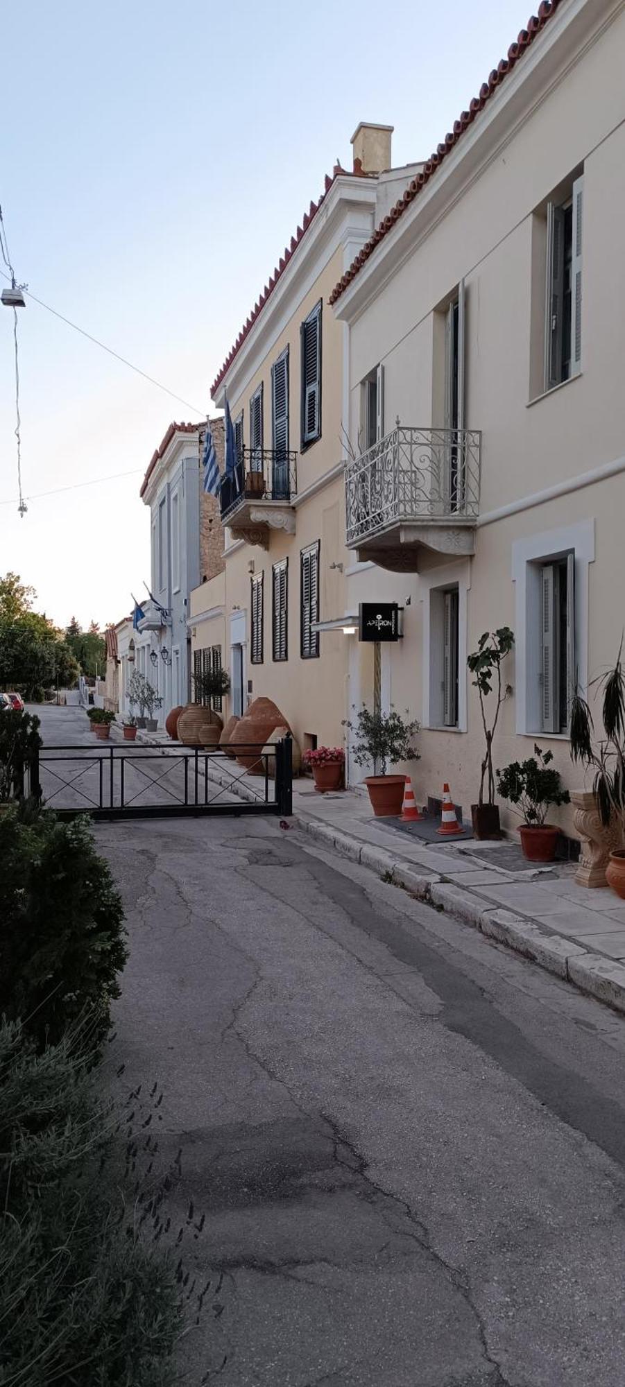 Apeiron Acropolis Suites Athens Exterior photo